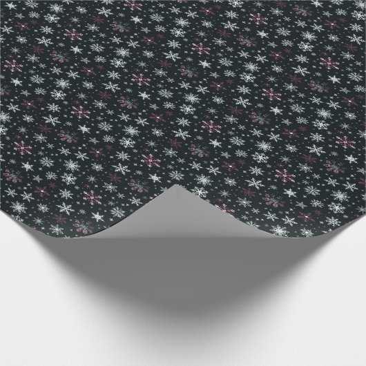 White Silver Lila Snowflakes Geschenkpapier (Ecke)