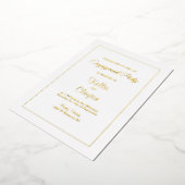 White Simple Gerahmte Engagement Party Folieneinladung (Gedreht)