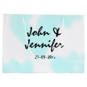 white simple minimal text style wedding blue heart große geschenktüte (Rückseite)