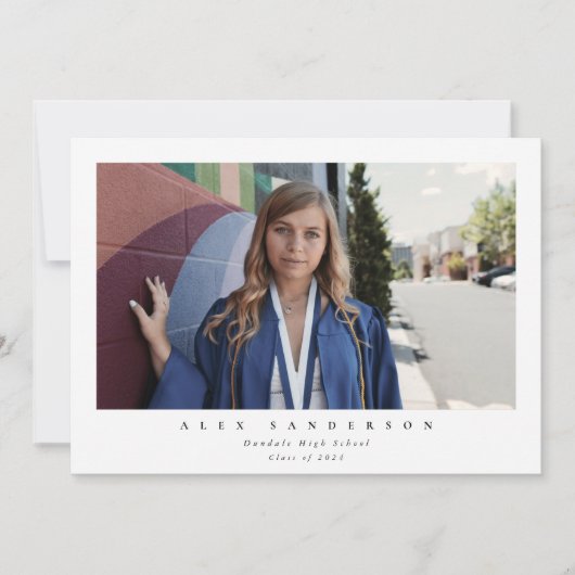 White Simple Modern Single Foto Abschluss Ankündigung (Vorderseite)