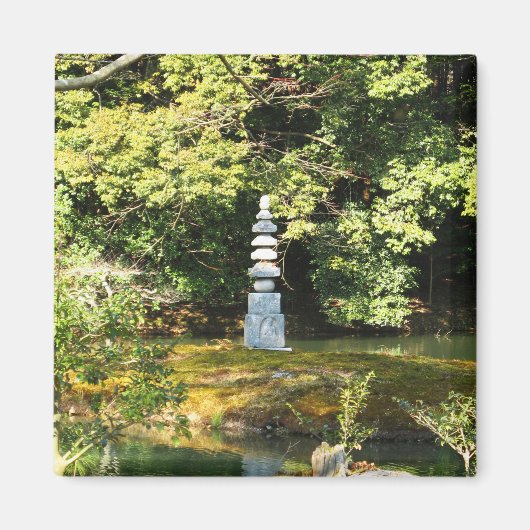 White Snake Pagoda / Hakuja No Tsuka Magnet (Vorne)