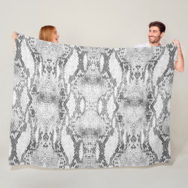 White Snake Skin Print Fleecedecke