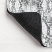 White Snake Skin Print Mousepad (Ecke)