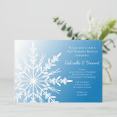 White Snowflake auf Blue Winter Post Hochzeitsfeie Einladung (Stehend Vorderseite)
