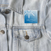 White Snowflake on Blue Winter Wedding Button (Beispiel)