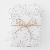 White Snowflake Print Geschenkpapier Set (Beispiel)