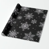 White Snowflakes On Black Background Christmas Geschenkpapier (Ungerollt)