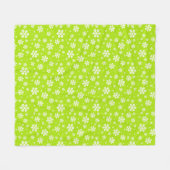 White Snowflakes on Green Winter Pattern Fleecedecke (Vorderseite (Horizontal))