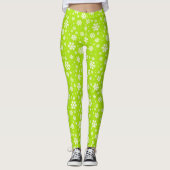 White Snowflakes on Green Winter Pattern Leggings (Vorderseite)