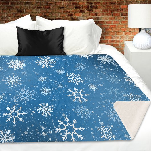 White Snowflakes Sapphire Blue Sherpadecke
