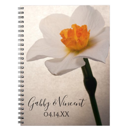 White Spring Daffodil Wedding Notizblock (Vorderseite)