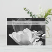 White Spring Tulip Vow Renewal Einladung (Stehend Vorderseite)