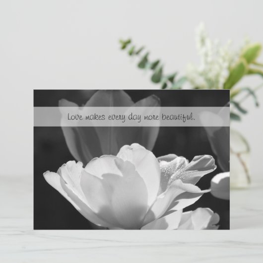 White Spring Tulip Vow Renewal Einladung (Stehend Vorderseite)