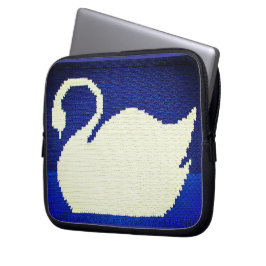 White Swan Artisan Crochet Print Electronics Bag Laptopschutzhülle