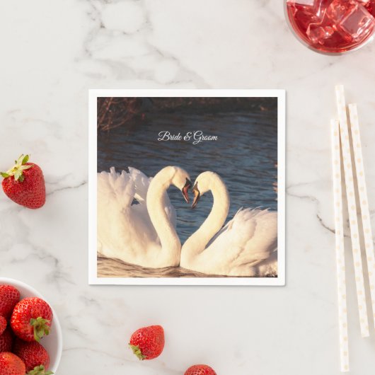 White Swans Napkins Serviette (Beispiel)