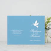 White Taube mit blauen Bändern Hochzeitsprogramm (Stehend Vorderseite)