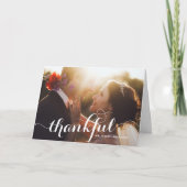 White Thankful Modern Calligraphy Foto Wedding Dankeskarte (Vorderseite)