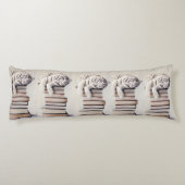 White Tiger on a Stack of Books – Elegant Body Seitenschläferkissen (Rückseite)