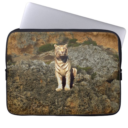 White Tiger on Rocks, iPad Case (Vorderseite)