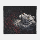 White Tiger Portrait – Calm Power and Silent Gaze Fleecedecke (Vorderseite (Horizontal))