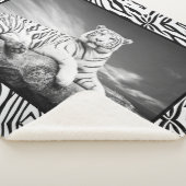 White Tiger Sherpa Blanket Sherpadecke (3/4)