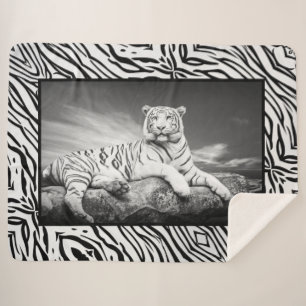 White Tiger Sherpa Blanket Sherpadecke