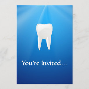 White Tooth auf blauem Hintergrund Einladung