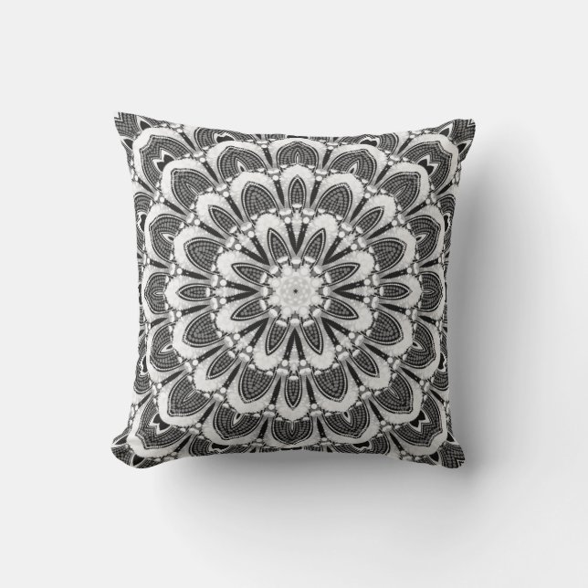 White Tribal Geometry Mandala Art Cushion Kissen (Vorderseite)