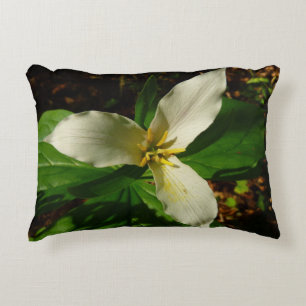 White Trillium Blume Spring Wildblume Dekokissen
