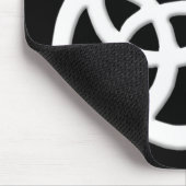 White Trinity Knot Celtic Cat Mousepad (Ecke)