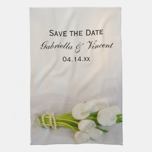 White Tulip Bouquet Spring Wedding Save the Date Geschirrtuch (Vertikal)
