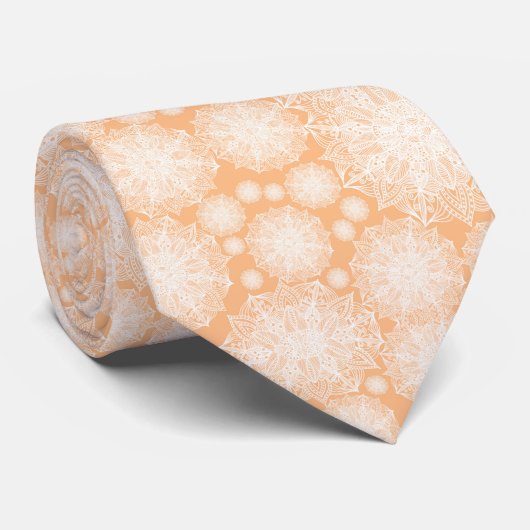 White und Apricot Mandala Pattern Necktie Krawatte (Gerollt)