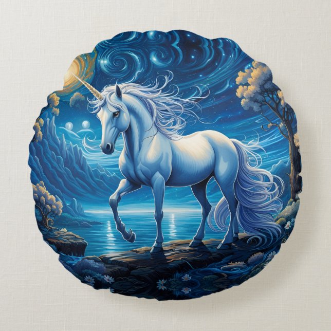 White Unicorate Fantasy Full Moon Rundes Kissen (Vorderseite)