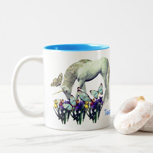 White Unicorn Butterfets Fantasy Personalisiert Zweifarbige Tasse (Mit Donut)