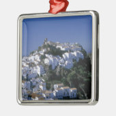 White Village Casares, Andalusien, Spanien Silbernes Ornament (Links)