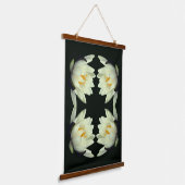 White Water Lily Lotus Flower Abstract Wandteppich Mit Holzrahmen (Gewinkelt)