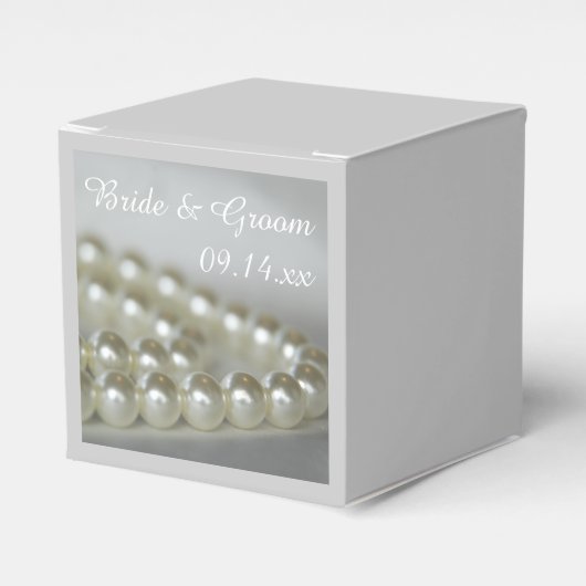 White Wedding Pearls Geschenkschachtel (Vorderseite)