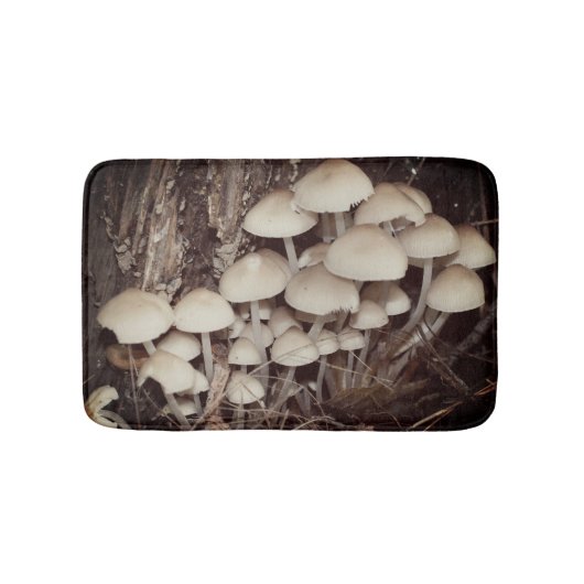 White Wild Mushroom Cluster Badematte (Vorderseite)