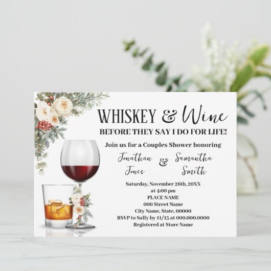 White Winter Floral Whiskey & Wine Couples Shower Einladung (Stehend Vorderseite)
