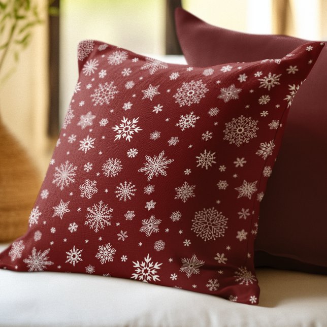 White Winter Snowflake Crimson Red Kissen (Von Creator hochgeladen)