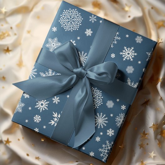 White Winter Snowflake Navy Blue Geschenkpapier