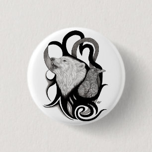 White Wolf mit Raven Tribal Art Button