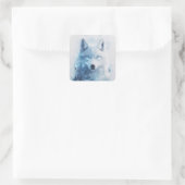 White Wolf Portrait with Piercing Blue Eyes Quadratischer Aufkleber (Tasche)