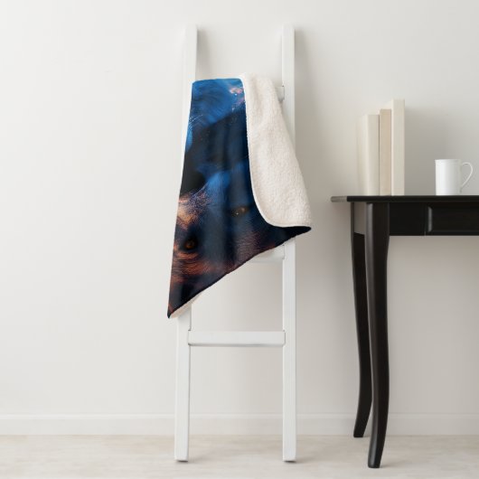 White Wolf Sherpa Blanket Sherpadecke (Beispiel)