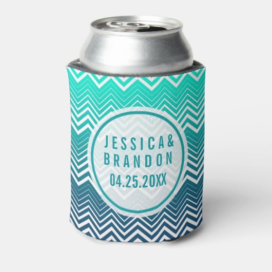 White Zigzag Zickzack Blue Green Gradient Dosenkühler (Kanne Rückseite)