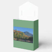 Whiteface Mountain, Autumn Party Items von Adirond Geschenkschachtel (Geöffnet)