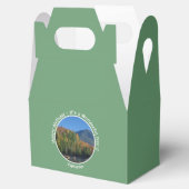 Whiteface Mountain, Autumn Party Items von Adirond Geschenkschachtel (Geöffnet)