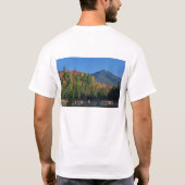 Whiteface Mountain über dem kleinen Cherrypatch Po T-Shirt (Rückseite)