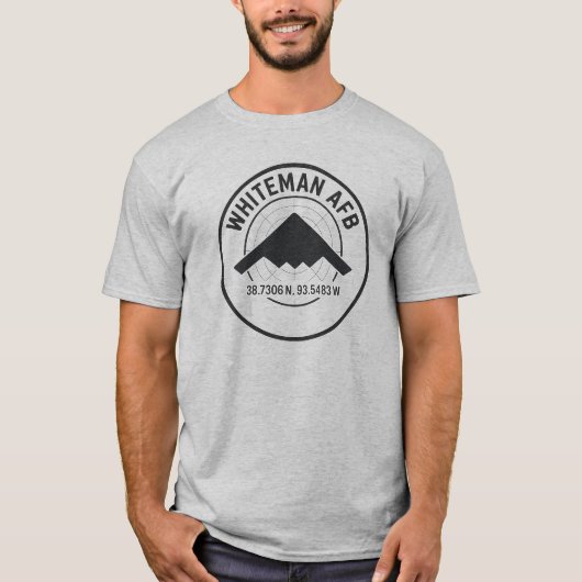 Whiteman AFB Coordinated Logo - Stealth Jet Radar T-Shirt (Vorderseite)