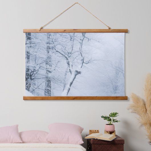 Whiteout Wandteppich Mit Holzrahmen (Schlafzimmer)